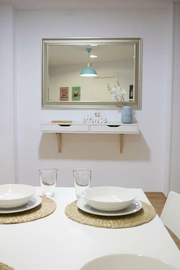 Apartamento Reyes Catolicos Apartment Almeria Exterior photo