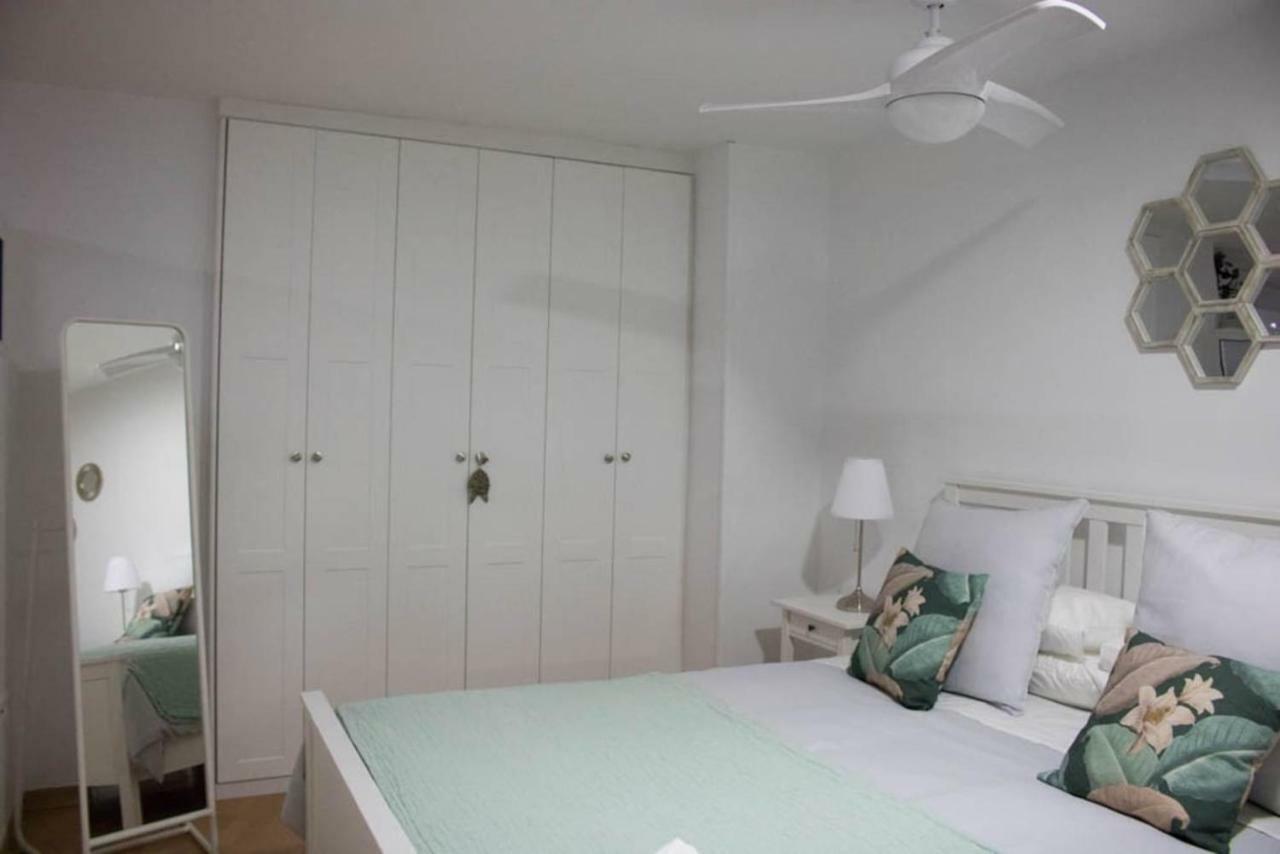 Apartamento Reyes Catolicos Apartment Almeria Exterior photo
