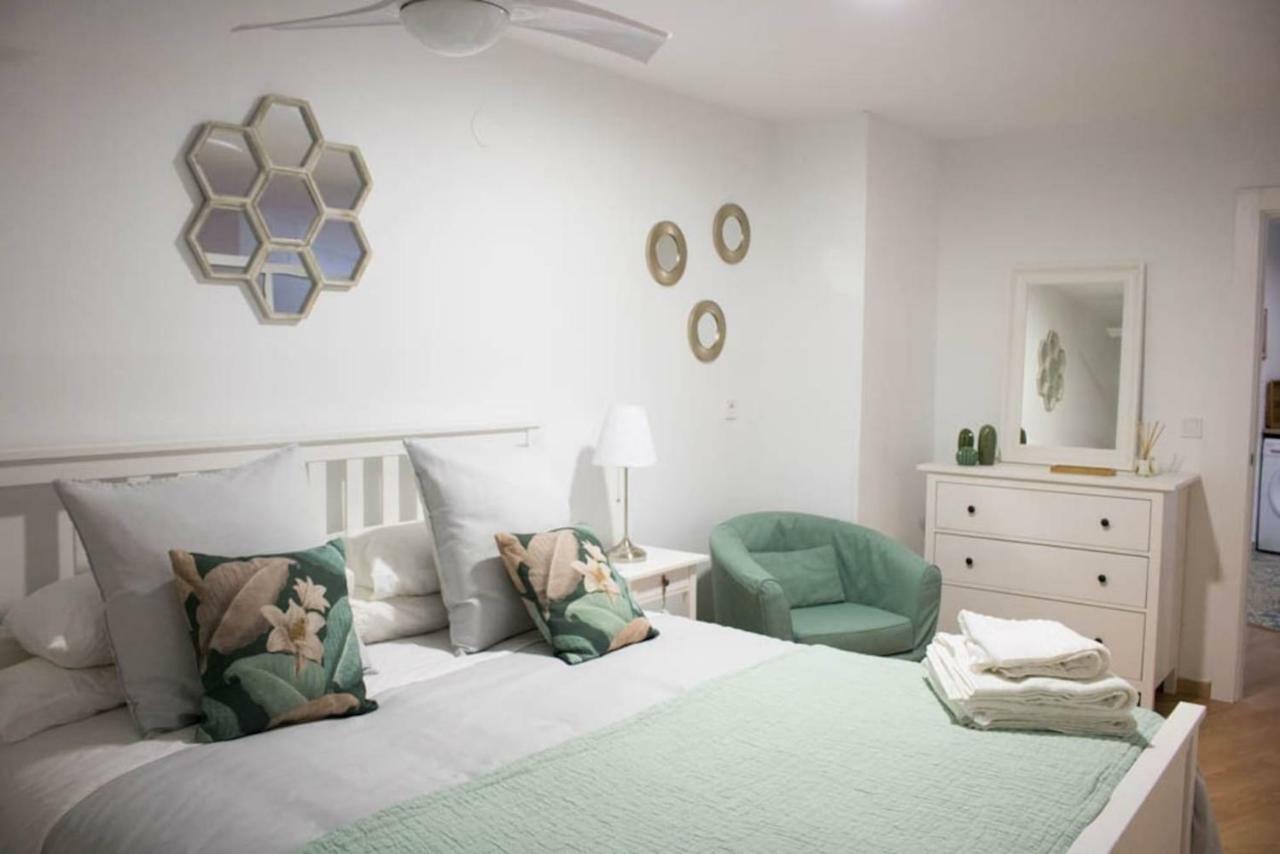 Apartamento Reyes Catolicos Apartment Almeria Exterior photo
